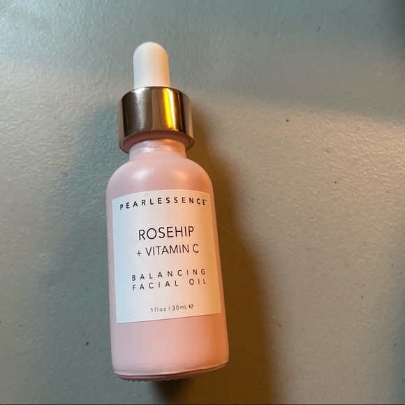 Set of 3 Pearlessence Serums: Rosehip & C Oil, Argan & E Oil, Vit C & Hyaluronic - Picture 6 of 8